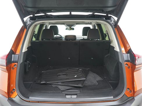 Used 2023 Nissan Rogue Platinum w/ Platinum Premium Package AWD/4WD image 16