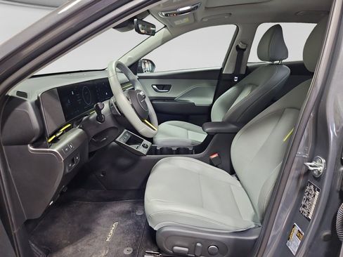 Used 2024 Hyundai Kona Limited FWD image 21