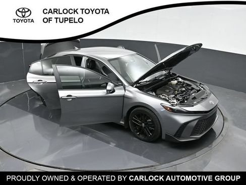 Used 2025 Toyota Camry SE FWD image 57