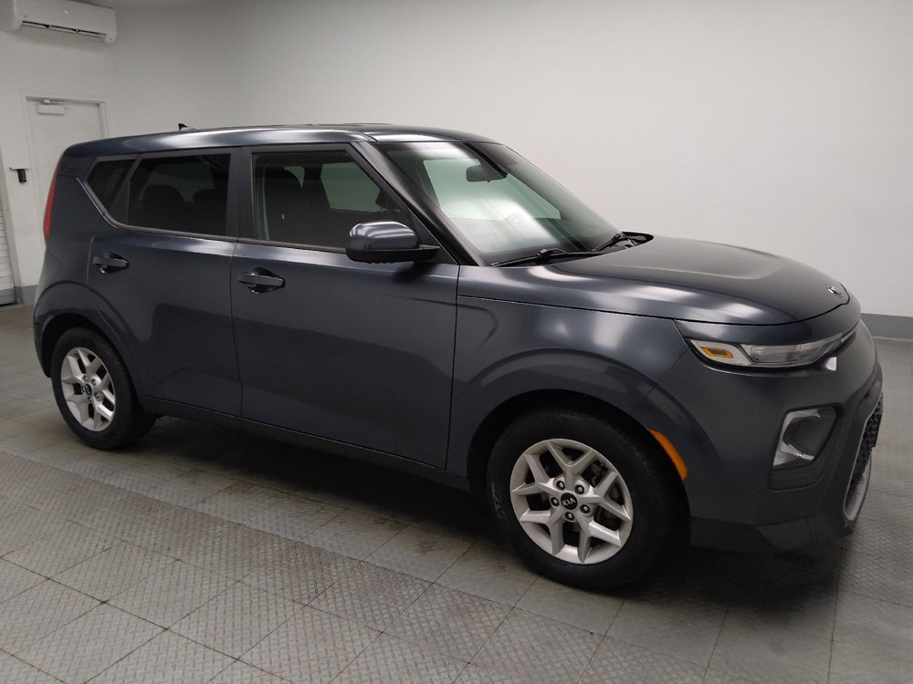 Used 2020 Kia Soul S FWD image 11
