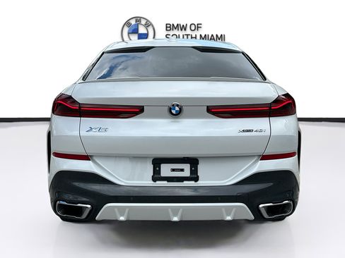 Certified 2025 BMW X6 xDrive40i w/ Parking Assistance Package image 6