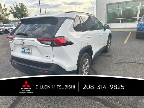 Used 2025 Toyota RAV4 XLE AWD/4WD image 10