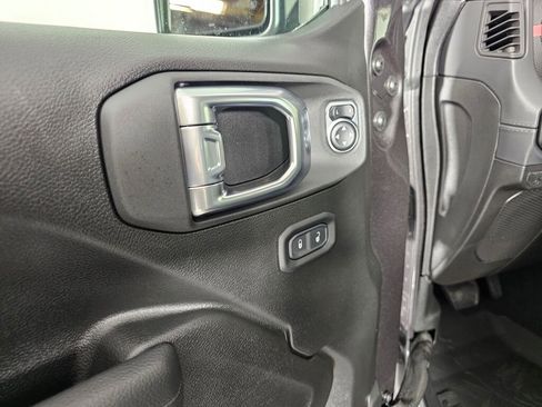 New 2026 Jeep Wrangler Unlimited Rubicon AWD/4WD image 21