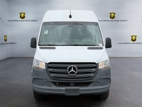 Used 2023 Mercedes-Benz Sprinter 2500 image 8