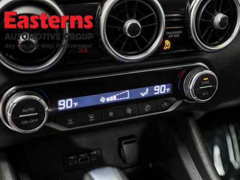 Used 2020 Nissan Sentra SV image 20