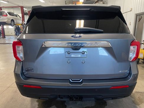 Used 2022 Ford Explorer 4WD w/ Class IV Trailer Tow Package image 35