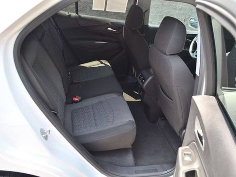 Used 2024 Chevrolet Equinox LT AWD/4WD image 36