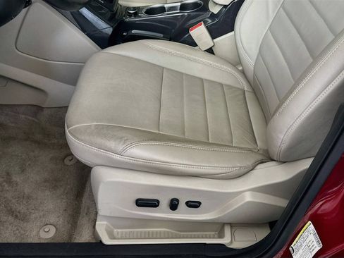 Used 2016 Ford Escape Titanium w/ Equipment Group 301A FWD image 20