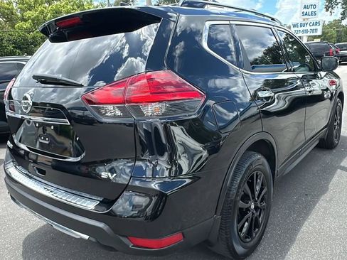 Used 2017 Nissan Rogue SV w/ Midnight Edition FWD image 8