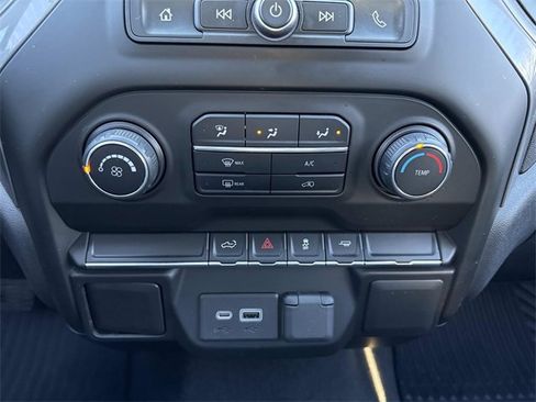 Used 2021 Chevrolet Silverado 1500 Custom image 25