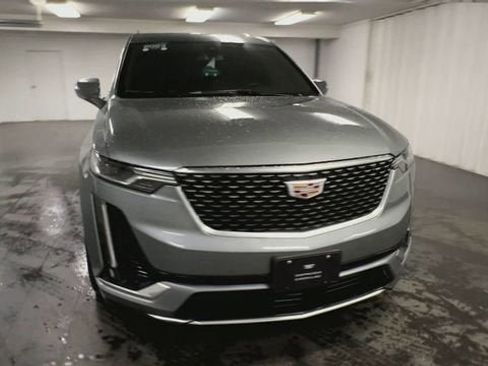 Certified 2023 Cadillac XT6 Premium Luxury AWD/4WD image 3