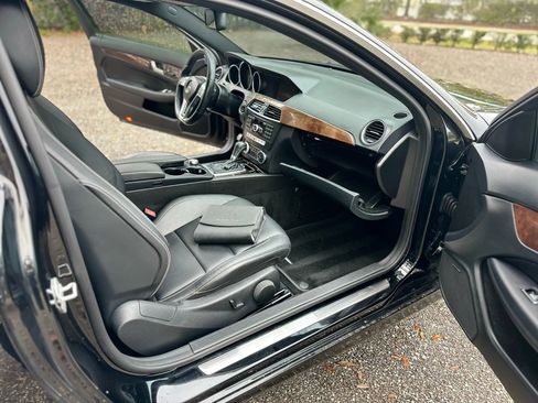 Used 2014 Mercedes-Benz C 250 Coupe image 7