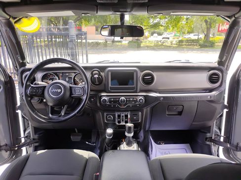Used 2020 Jeep Wrangler Unlimited Sport S AWD/4WD image 21