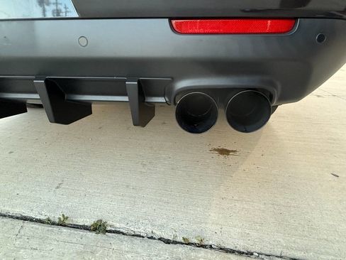 Used 2019 Dodge Challenger SXT w/ Plus Package image 6