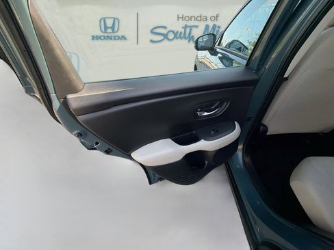 Certified 2024 Honda HR-V LX image 24
