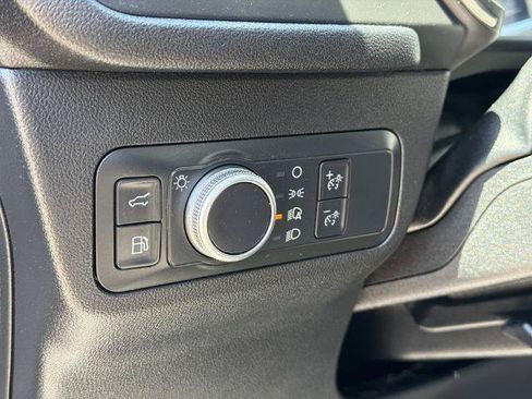 Certified 2021 Ford Escape SE w/ SE Sport Appearance Package FWD image 24