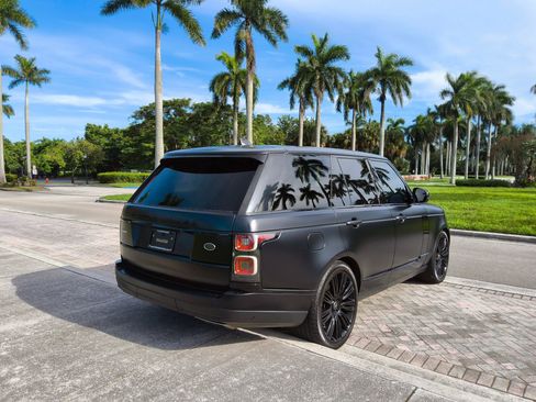 Used 2018 Land Rover Range Rover Supercharged AWD/4WD image 18