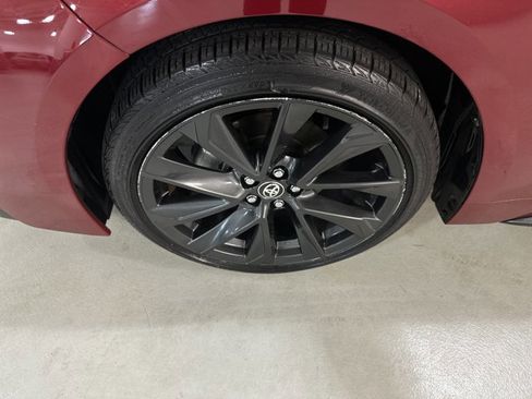 Used 2023 Toyota Corolla SE image 11