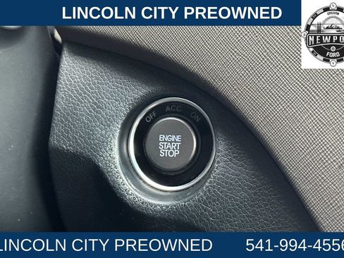 Used 2013 Hyundai Santa Fe Limited image 22