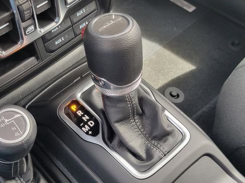 New 2026 Jeep Gladiator Sport image 19