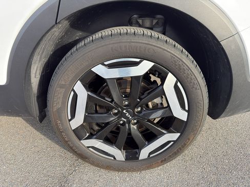 Used 2023 Kia Telluride S w/ S Sunroof Package image 16