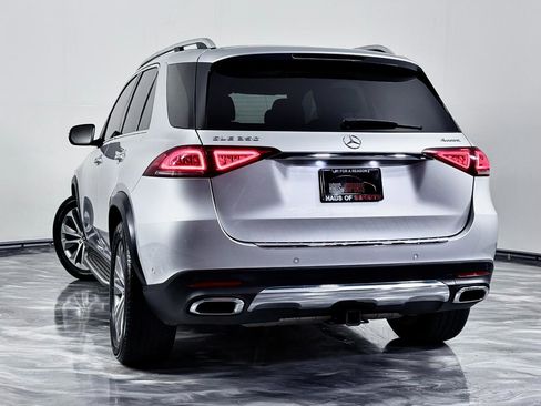 Used 2020 Mercedes-Benz GLE 350 4MATIC w/ Premium Package image 9