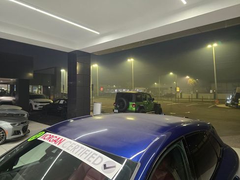 Used 2022 Porsche Macan GTS w/ Sport Chrono Package image 11