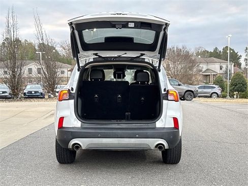 Used 2020 Ford Escape SEL image 12