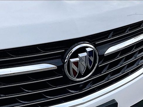 Used 2021 Buick Envision Essence w/ Technology Package I image 27