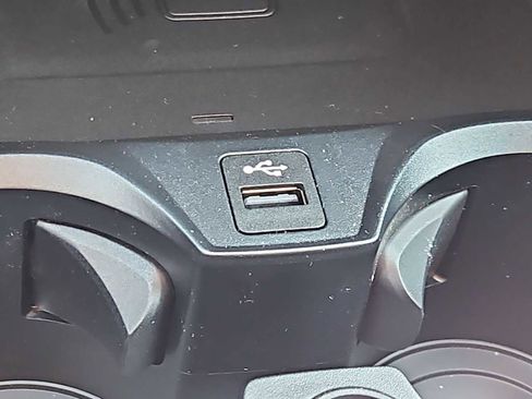 New 2026 BMW 330i xDrive Sedan w/ M Sport Package image 32