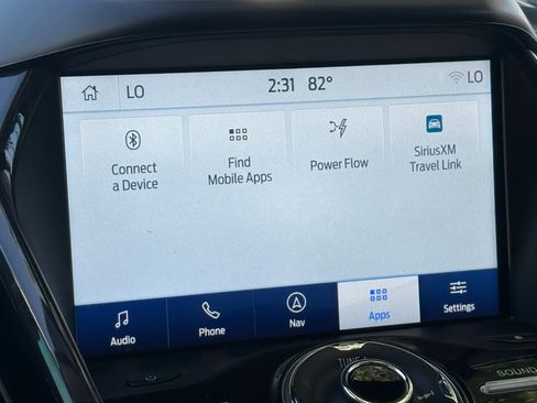 Used 2016 Ford C-MAX Energi SEL w/ Equipment Group 302A FWD image 18