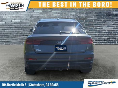 Used 2019 Audi Q8 Prestige image 4