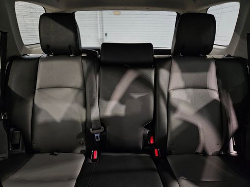 Certified 2022 Toyota 4Runner SR5 Premium image 13