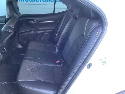 Used 2023 Toyota Camry XSE w/ Navigation Package image 13