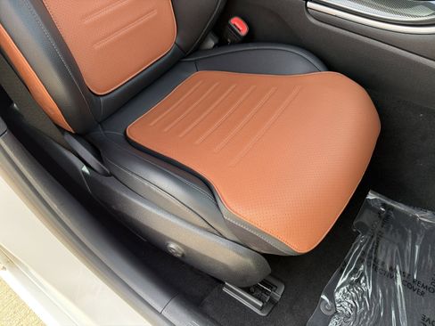 Used 2022 Mercedes-Benz C 300 Sedan image 43