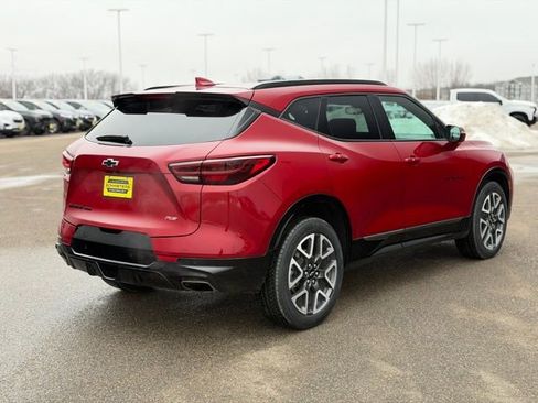 Used 2024 Chevrolet Blazer RS image 9