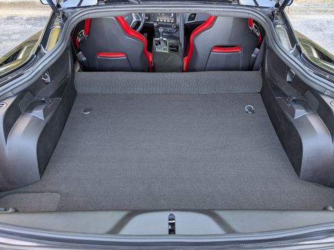 Used 2017 Chevrolet Corvette Stingray Coupe w/ Carbon Flash Badge Package image 17