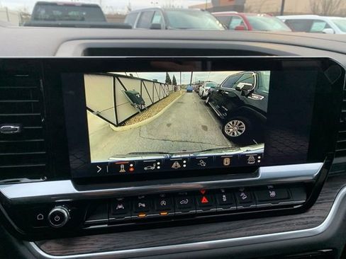 New 2026 GMC Sierra 1500 SLT w/ SLT Premium Plus Package image 23