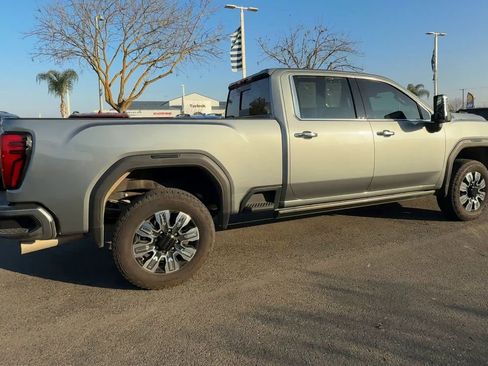 Used 2024 GMC Sierra 2500 Denali w/ Max Trailering Package image 7