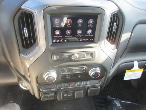 New 2026 GMC Sierra 2500 Pro image 18