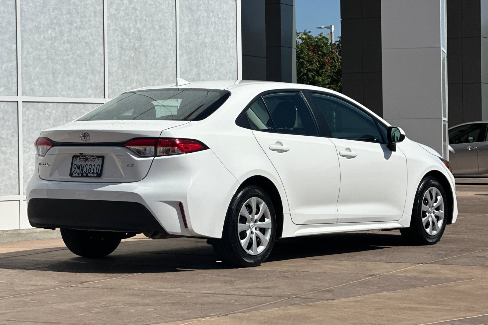 Certified 2024 Toyota Corolla LE FWD image 4