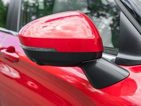 New 2025 Mitsubishi Outlander SE image 14