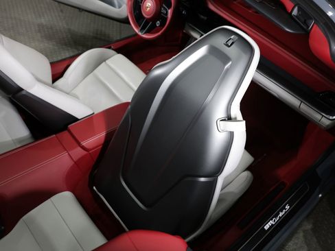 Used 2025 Porsche 911 Turbo S image 21