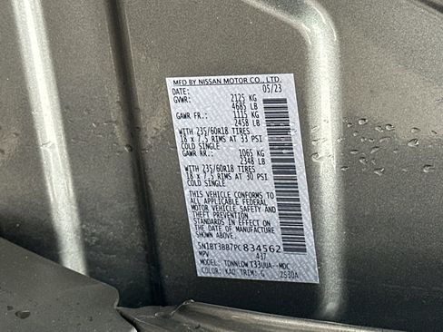 Used 2023 Nissan Rogue SV image 32