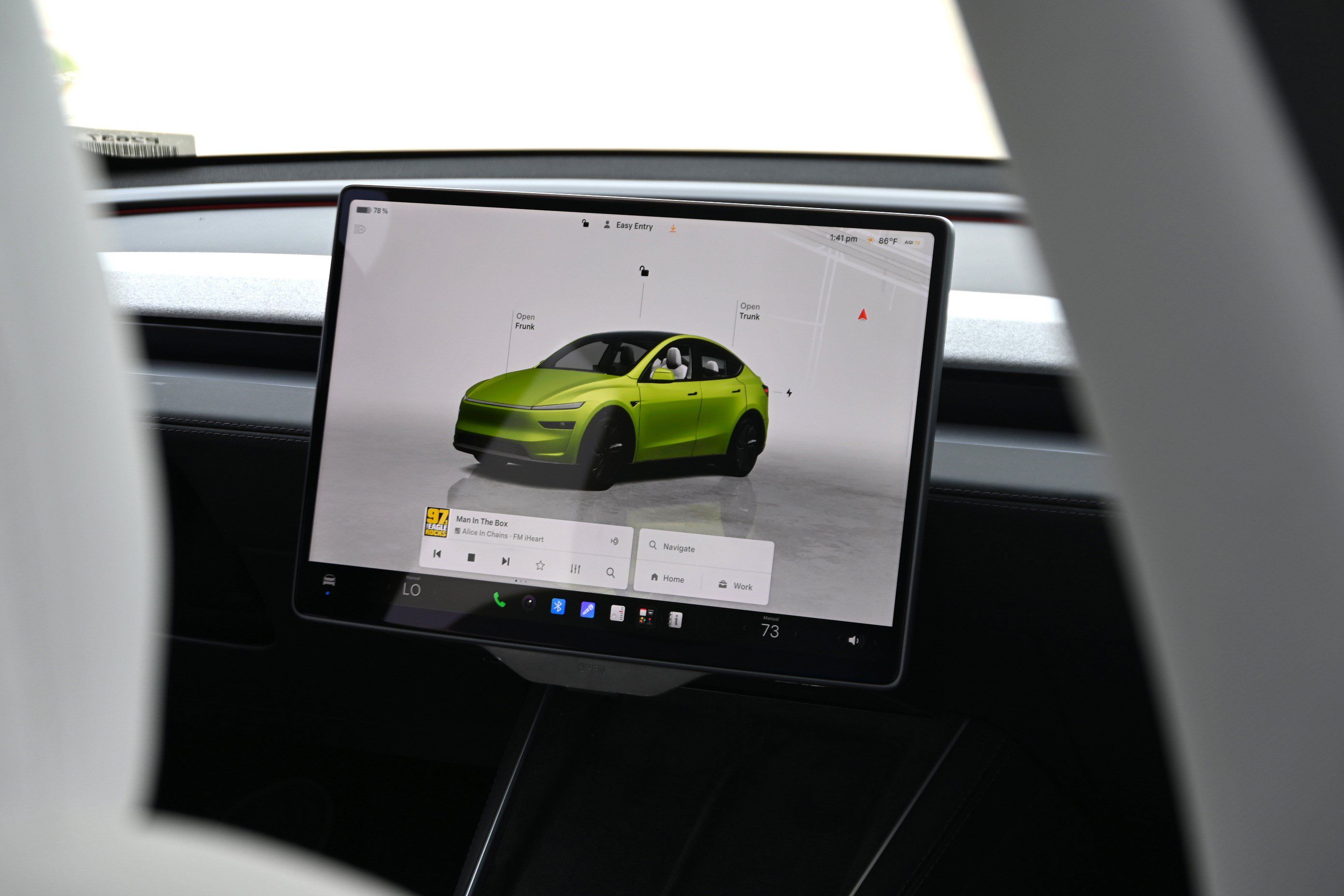 Used 2026 Tesla Model Y Long Range RWD image 19