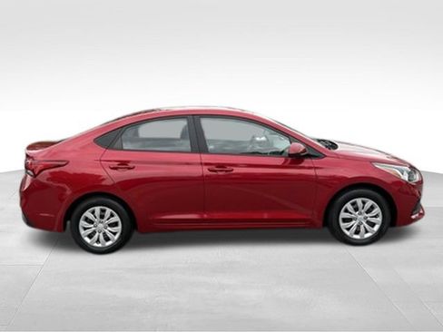 Used 2020 Hyundai Accent SE FWD image 24