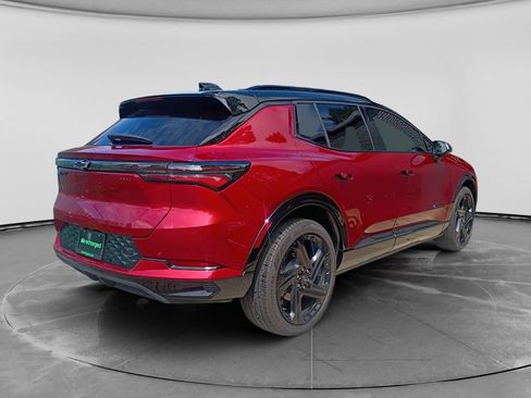 Used 2026 Chevrolet Equinox EV RS FWD image 4