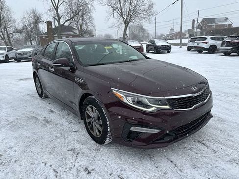Used 2020 Kia Optima LX image 11
