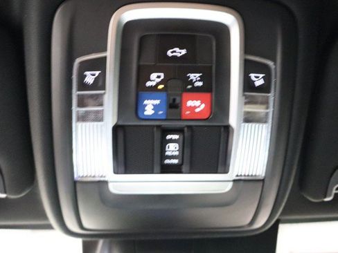 Used 2021 RAM 2500 Limited AWD/4WD image 82