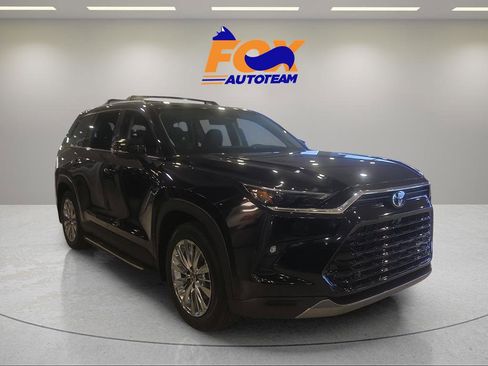 Used 2026 Toyota Grand Highlander AWD image 6